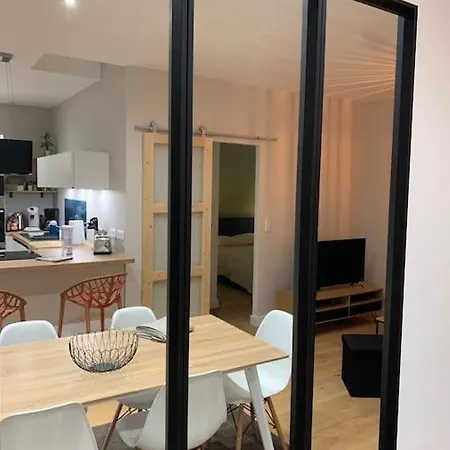 Apartment De Standing Centre Ville, Gare, Jardin,terrasse *